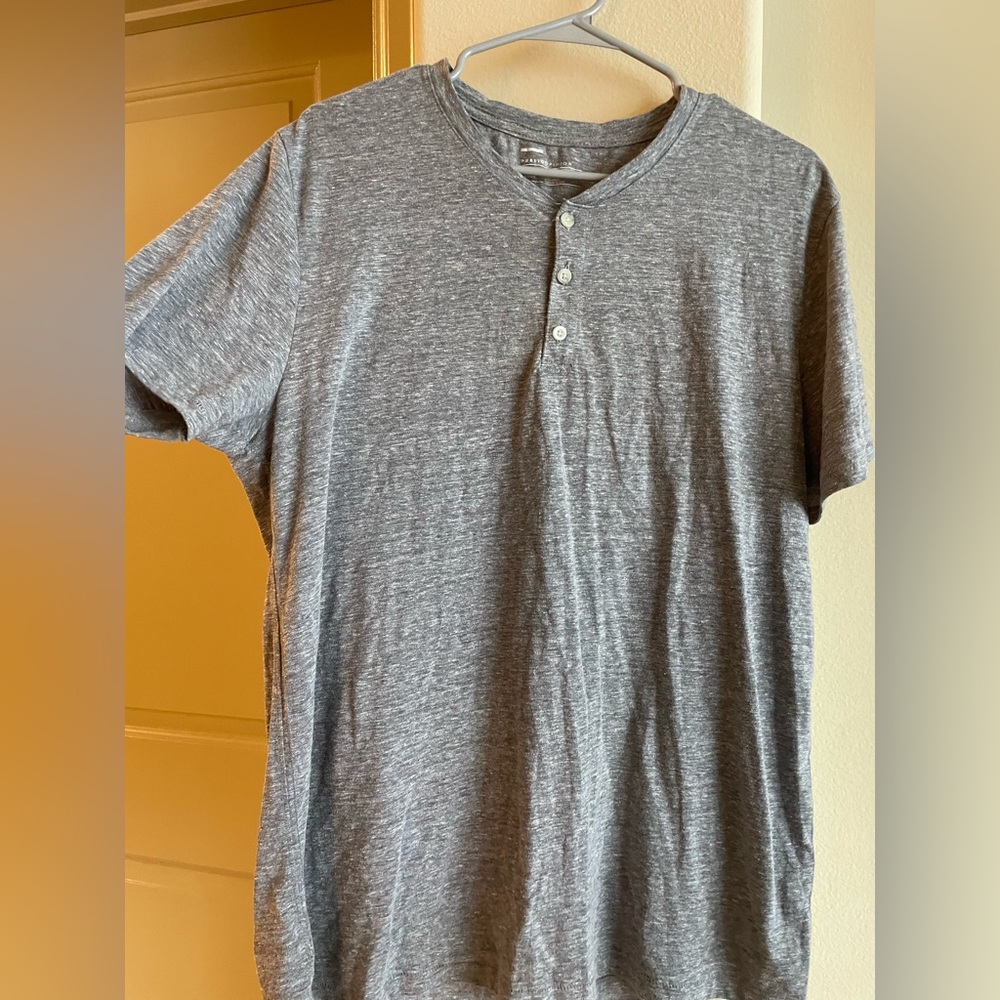 Men’s Public Opinion size XL
